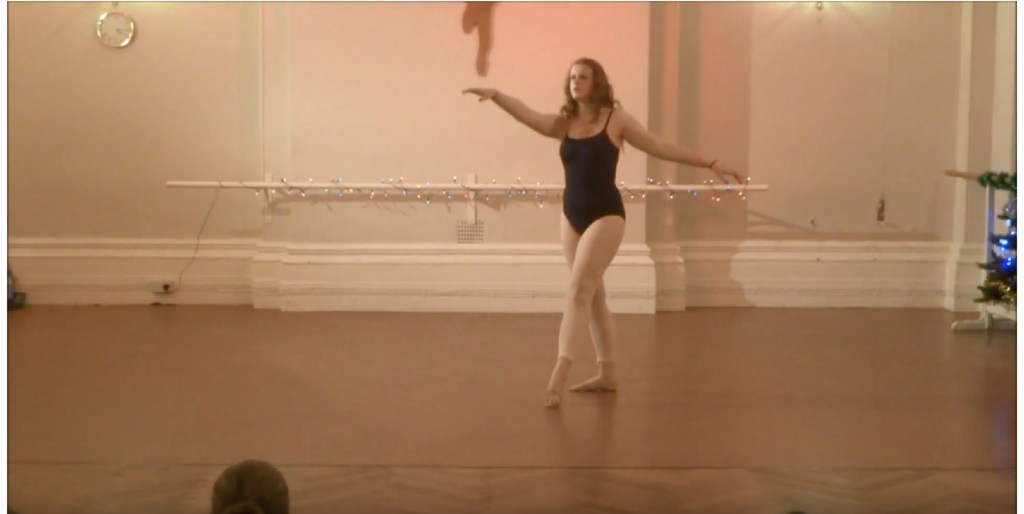 the performer never&nbsp;dies